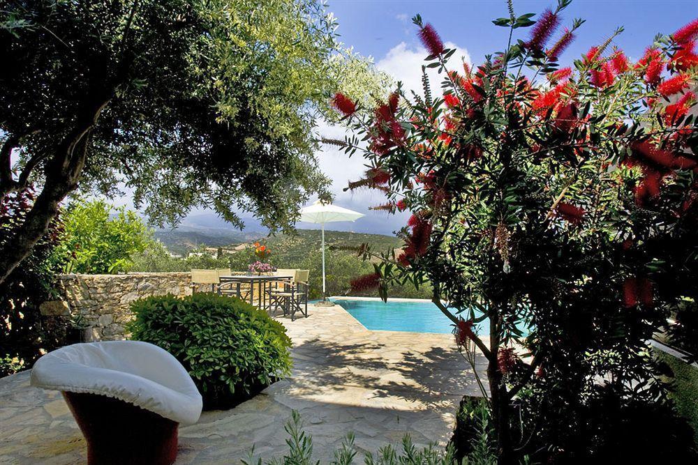Istron Villas Exterior foto